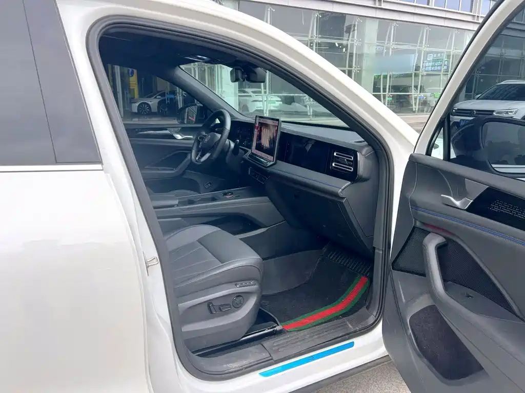 Volkswagen Tiguan L 2025 — фото 18