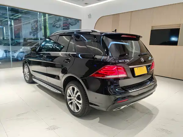 Mercedes-Benz GLE 2017