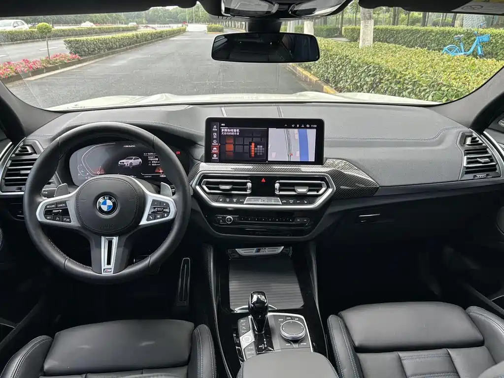 BMW X4 M40i 2025 — фото 9