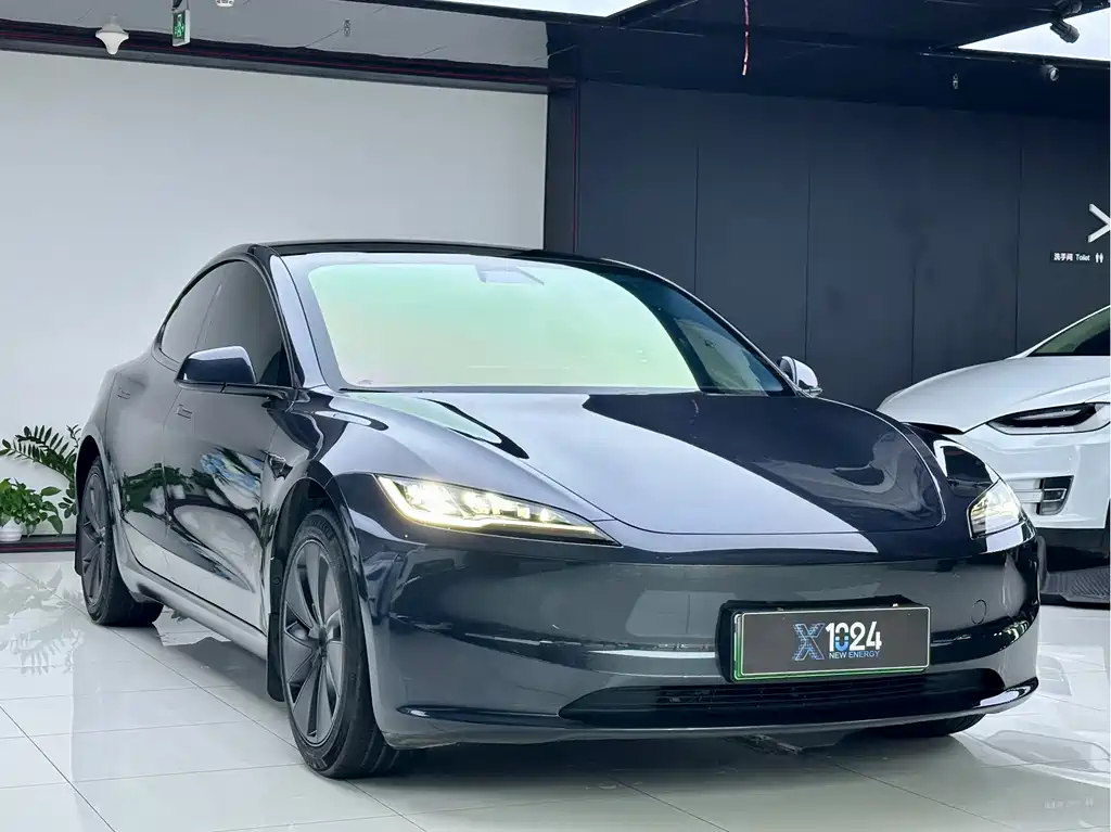 Tesla Model 3 2024 — фото 3