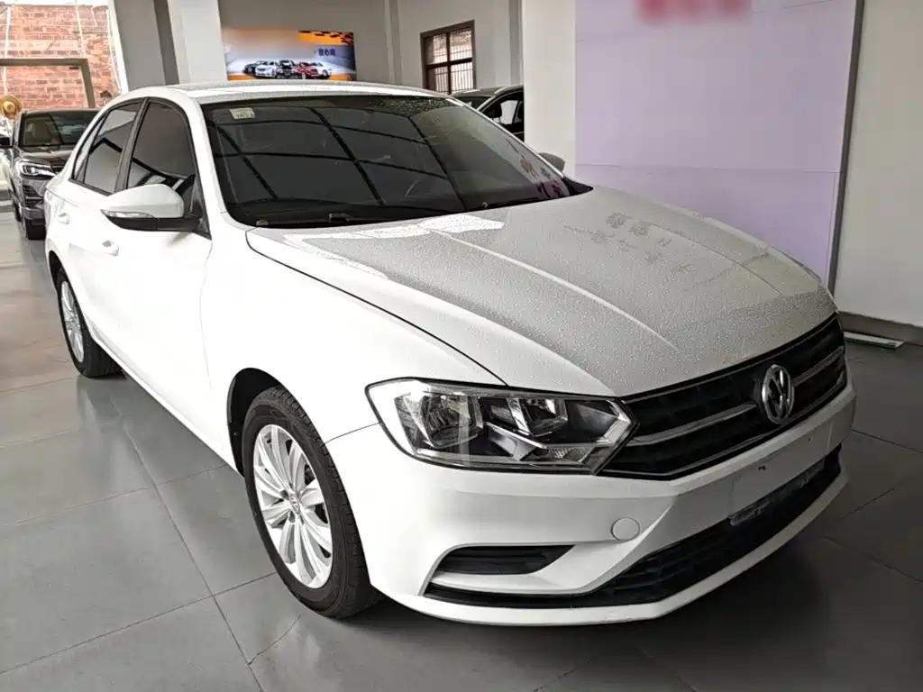 Volkswagen Bora 2021