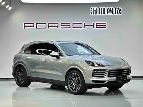 Porsche Cayenne 2022