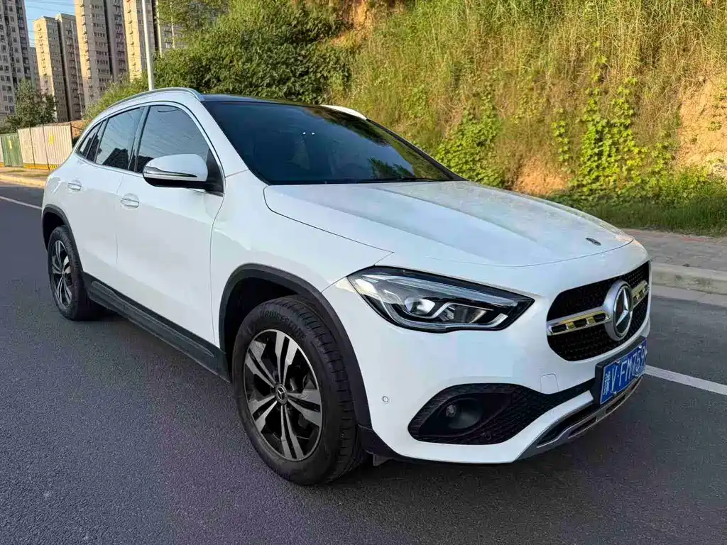 Mercedes-Benz GLA 2021 — фото 3