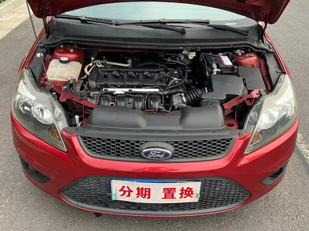 Ford Focus 2013 — фото 19