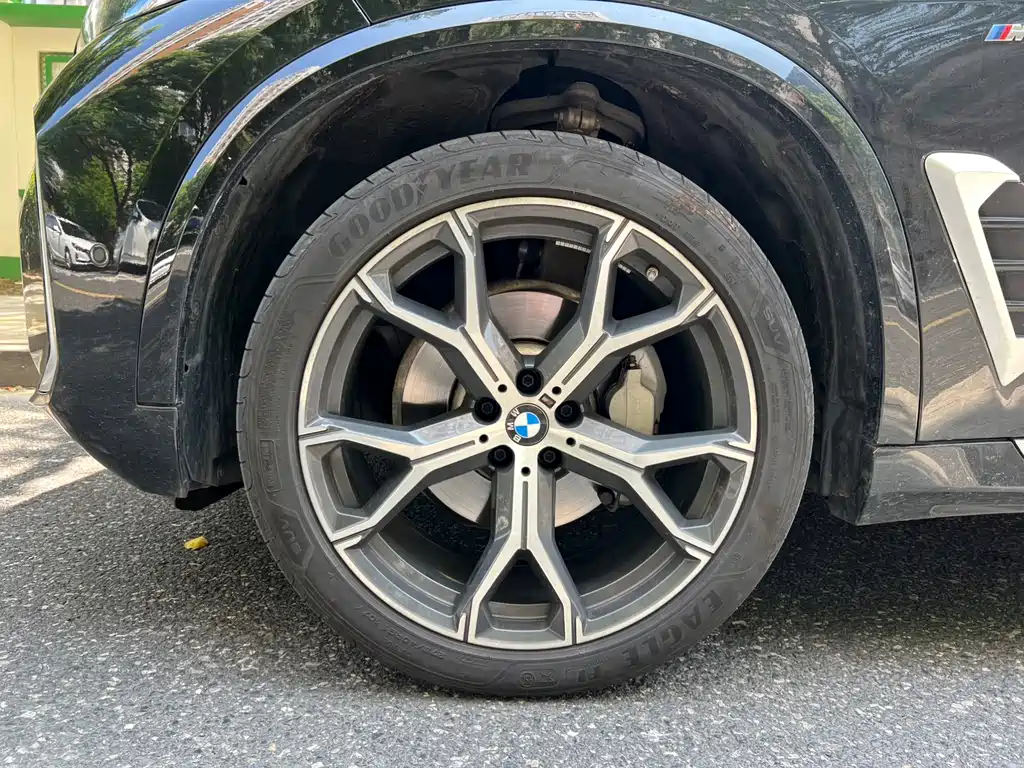 BMW X5 2025 — фото 5