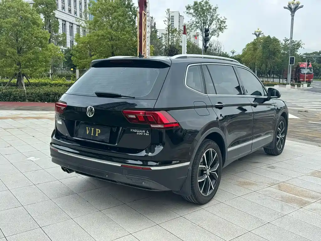Volkswagen Tiguan L 2020