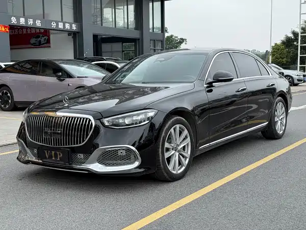 Mercedes-Benz S-Class 2023