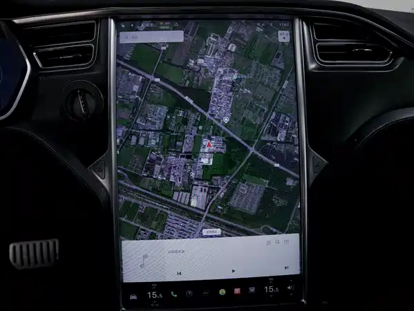 Tesla Model S 2016