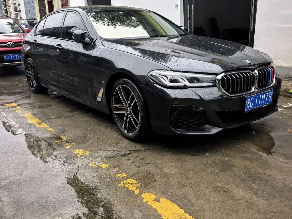 BMW 5 Series 2015 — фото 3