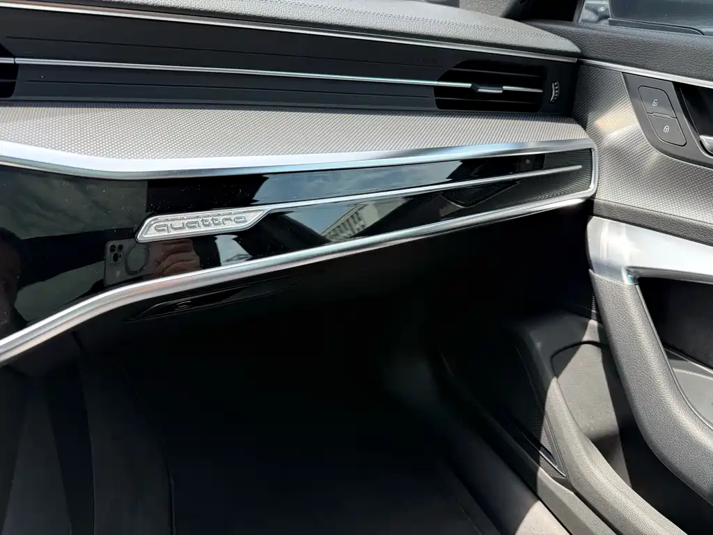Audi A6L 2019 — фото 23