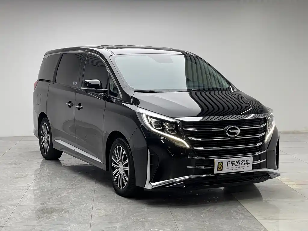 GAC Motor Trumpchi M8 2022 — фото 3