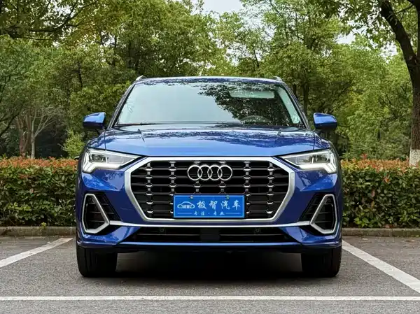 Audi Q3 2021