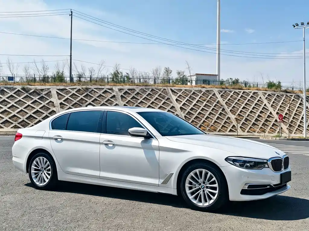 BMW 5 Series 2020