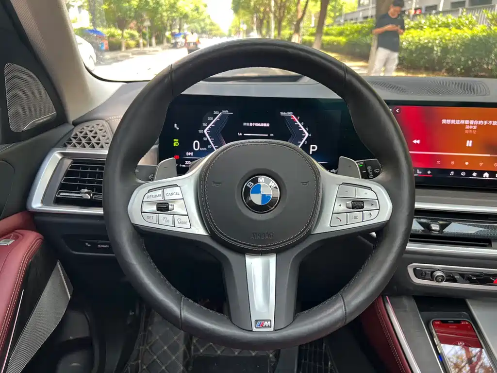 BMW X5 2025 — фото 15