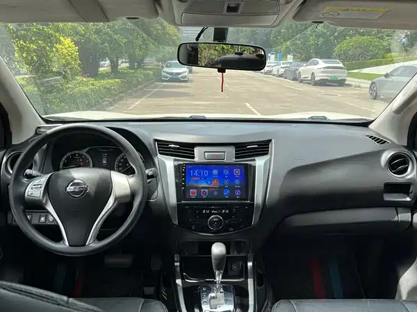 Nissan Terra 2019