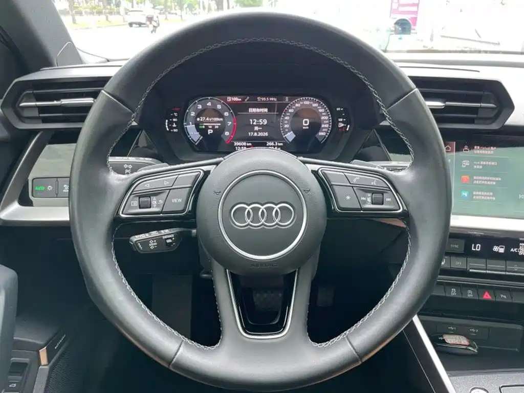 Audi A3 2023 — фото 14