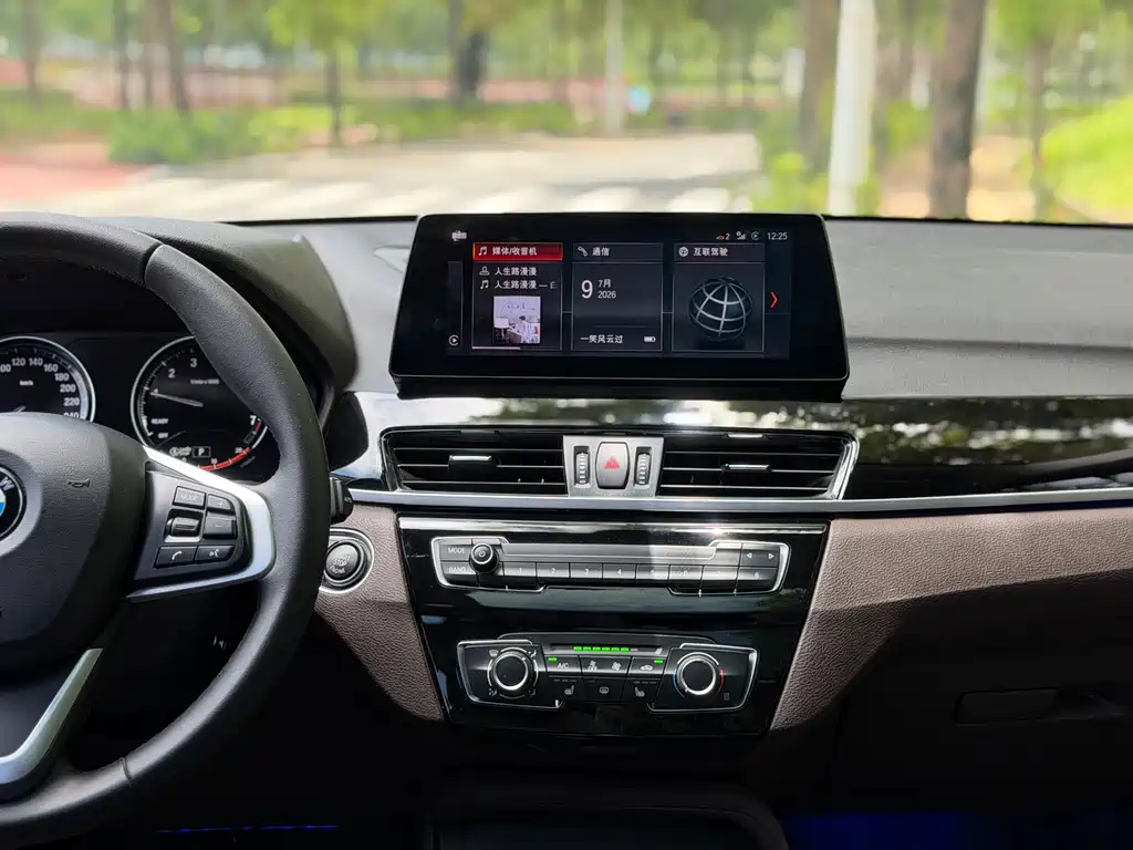 BMW X1 2021 — фото 14