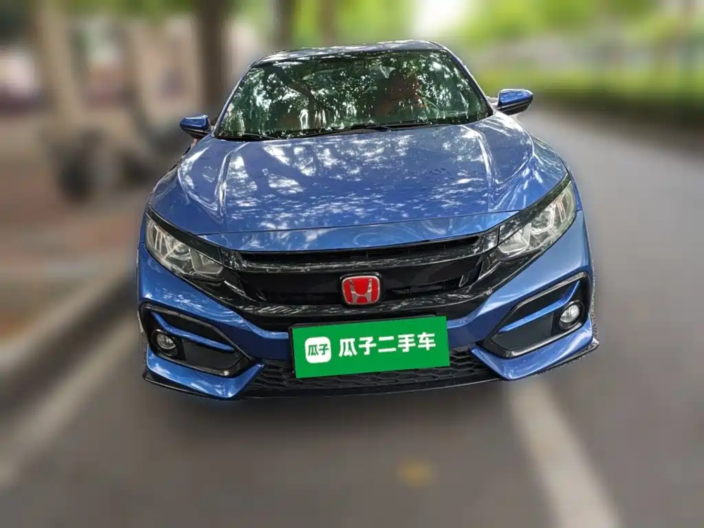 Honda Civic 2021 — фото 24