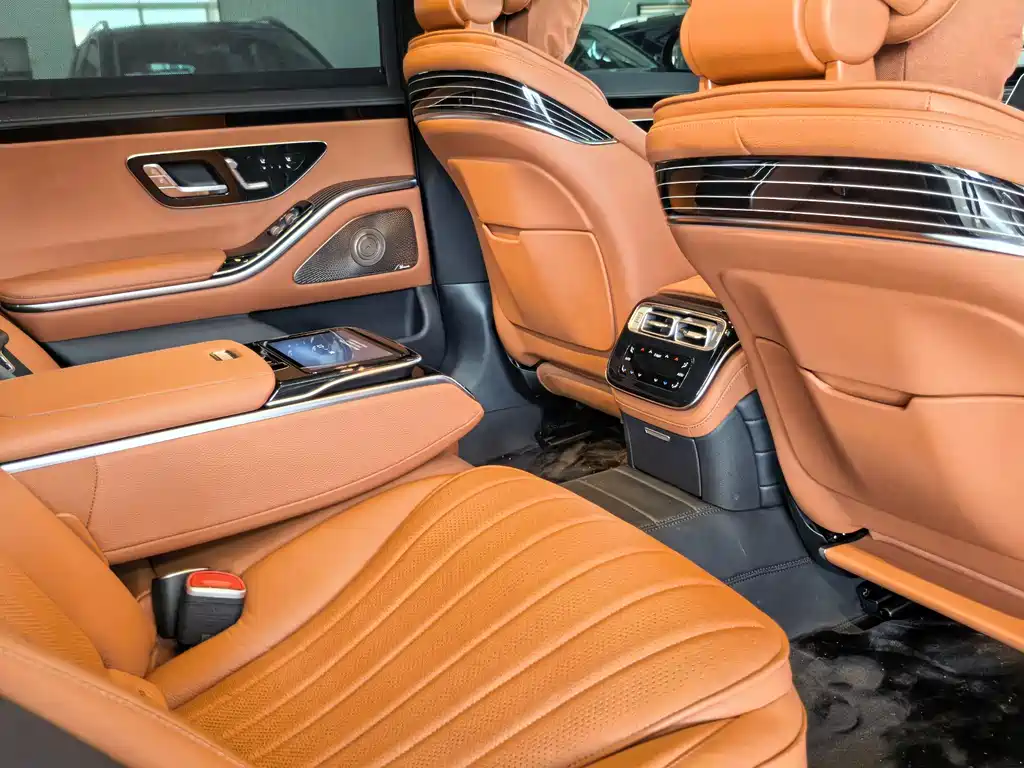 Mercedes-Benz S-Class 2023 — фото 11