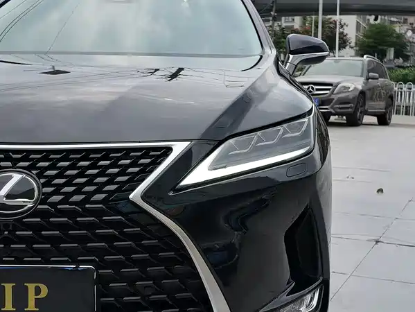 Lexus RX 2020