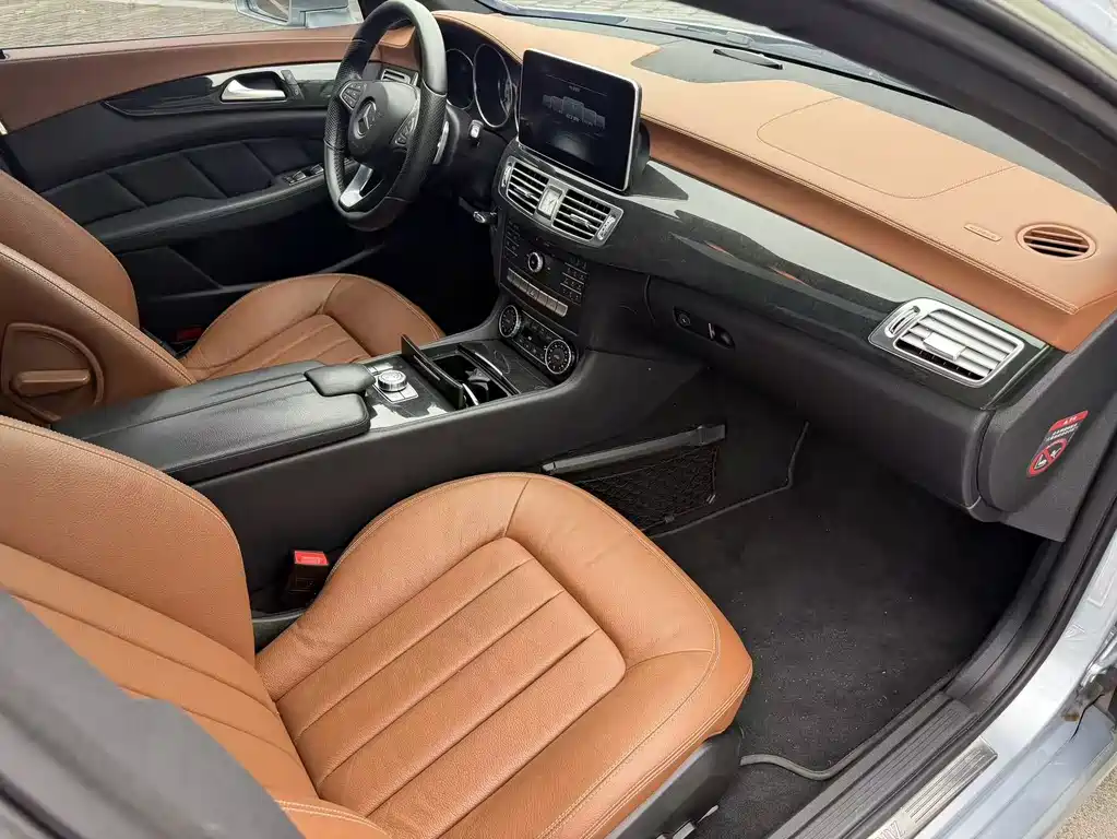 Mercedes-Benz CLS 2015