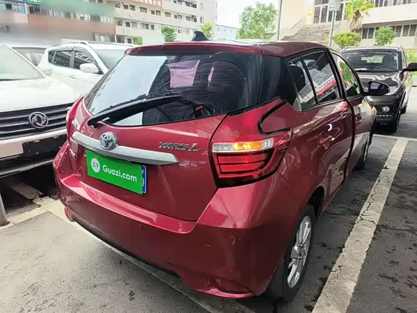 Toyota Yaris L 2019