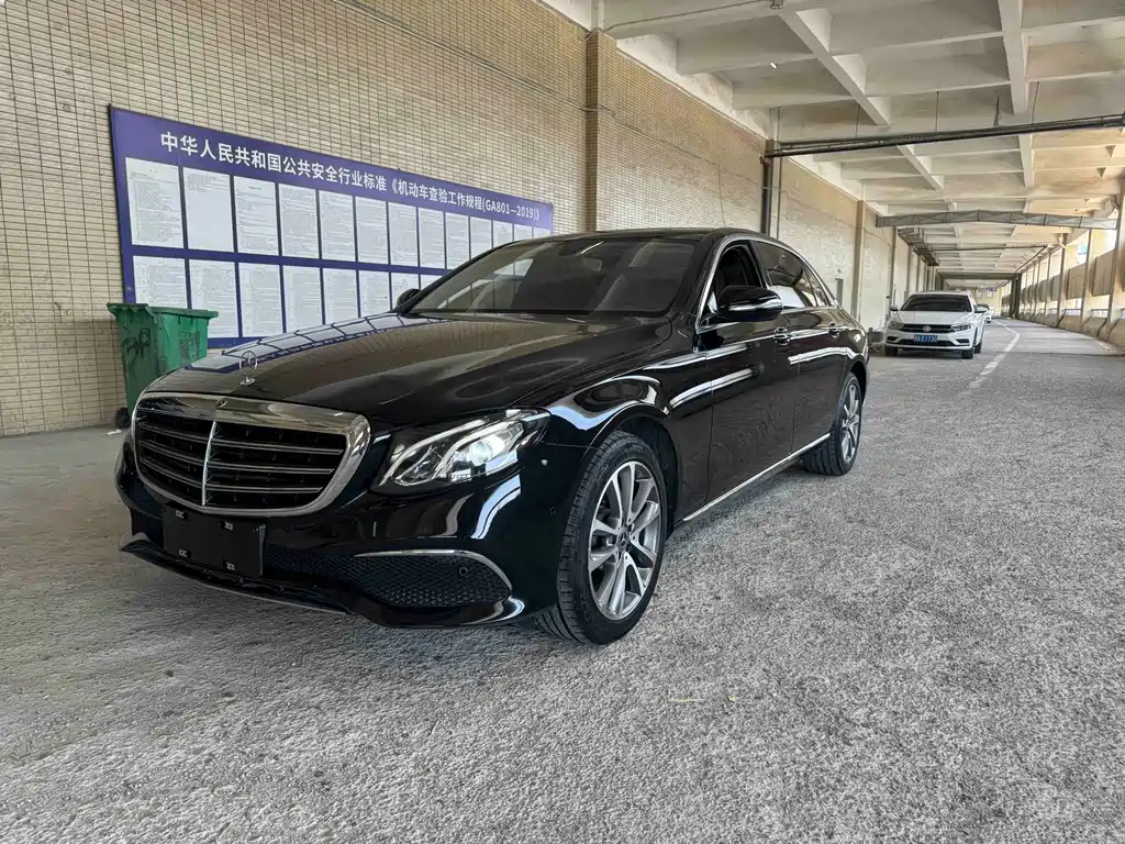 Mercedes-Benz E-Class 2018