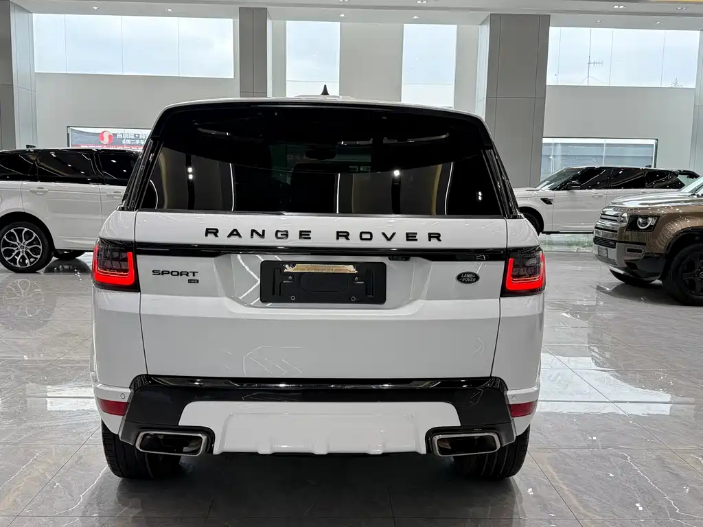 Land Rover Sport 2022 — фото 6