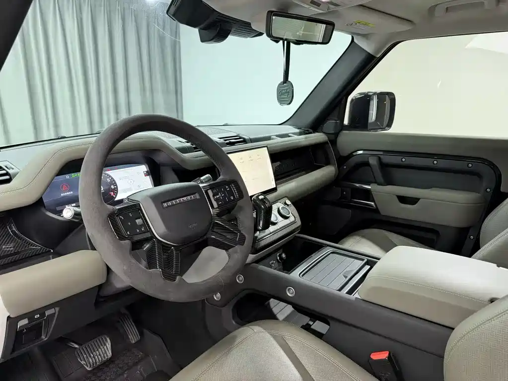 Land Rover Defender 2022 — фото 4