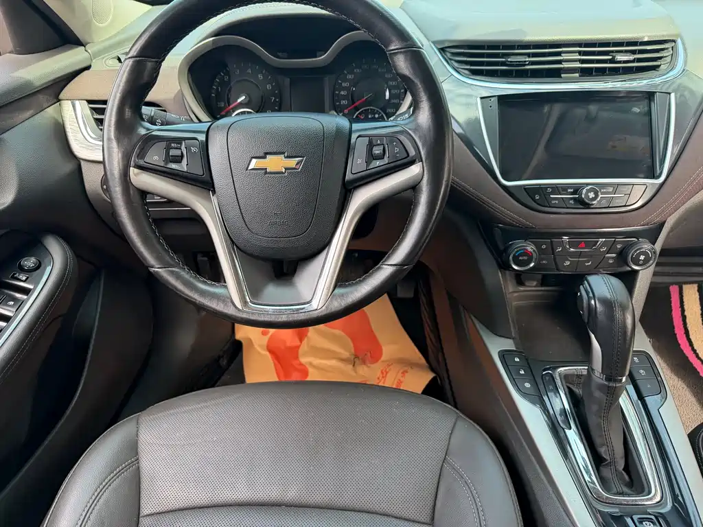 Chevrolet Malibu 2017 — фото 11