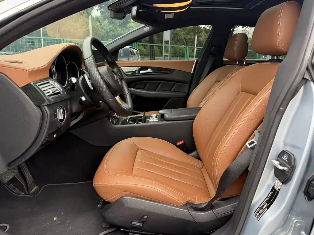Mercedes-Benz CLS 2015