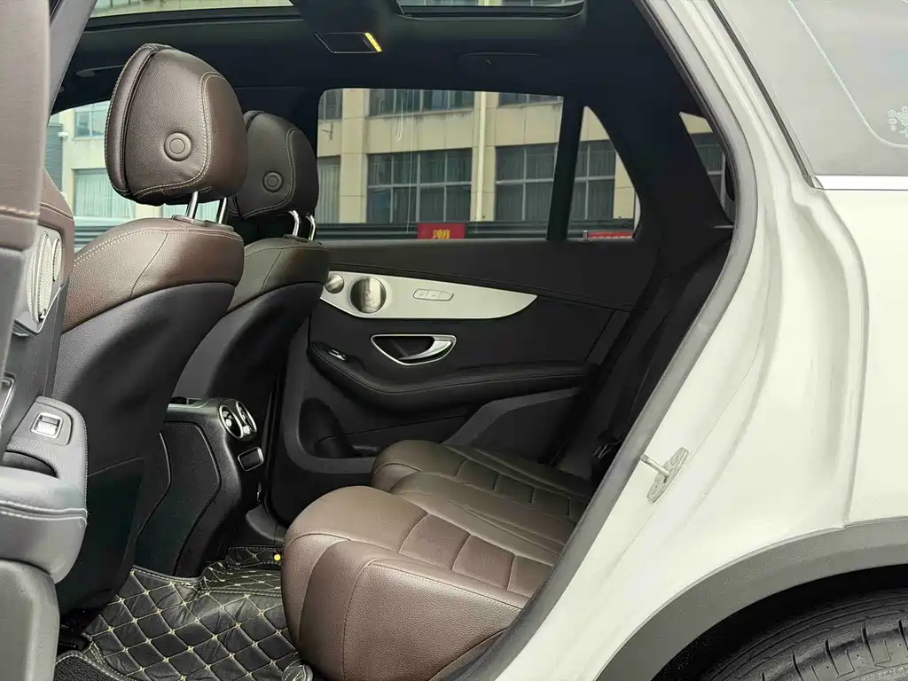 Mercedes-Benz GLC 2022