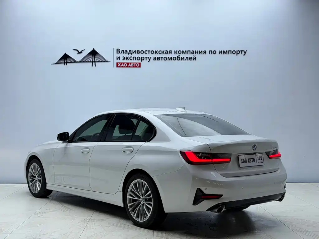 BMW 3 Series 2022