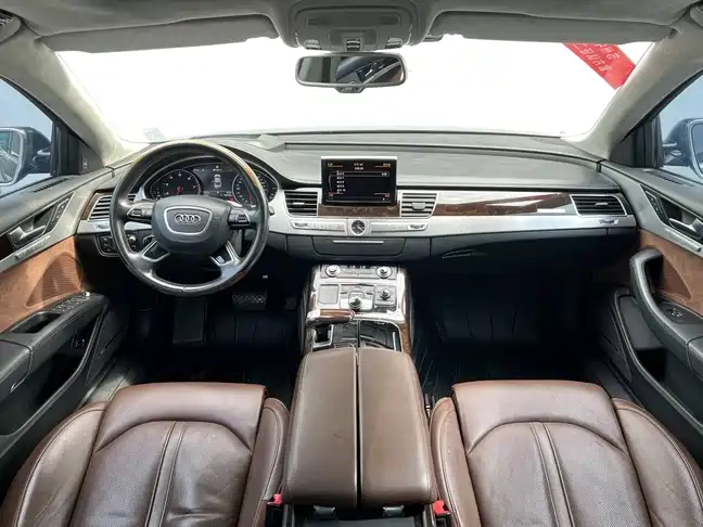 Audi A8 2016