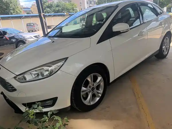 Ford Focus 2015