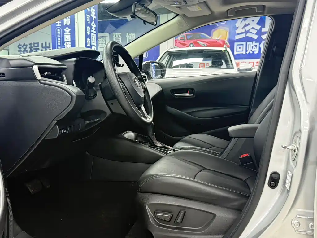 Toyota Corolla 2021 — фото 16