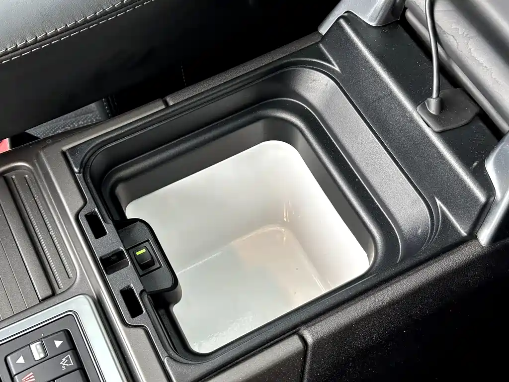 Land Rover Sport 2013 — фото 26
