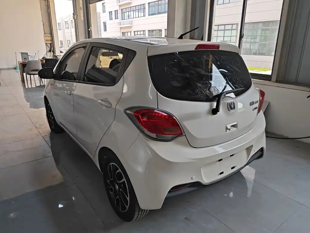 Changan BenBen 2015 — фото 5