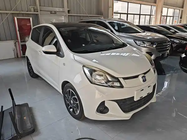 Changan BenBen 2015