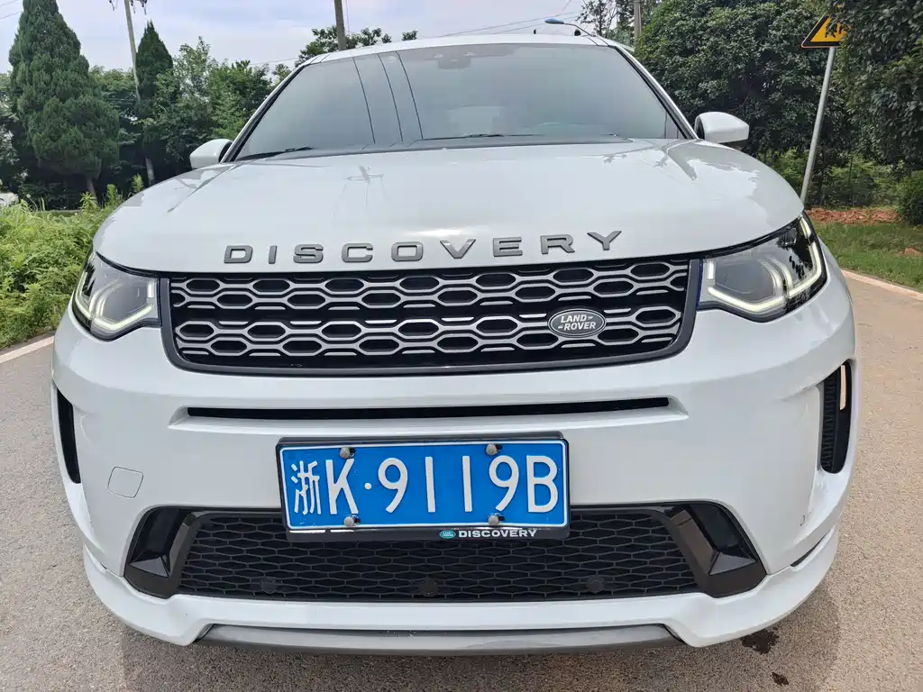 Land Rover Discovery Sport 2021 — фото 1