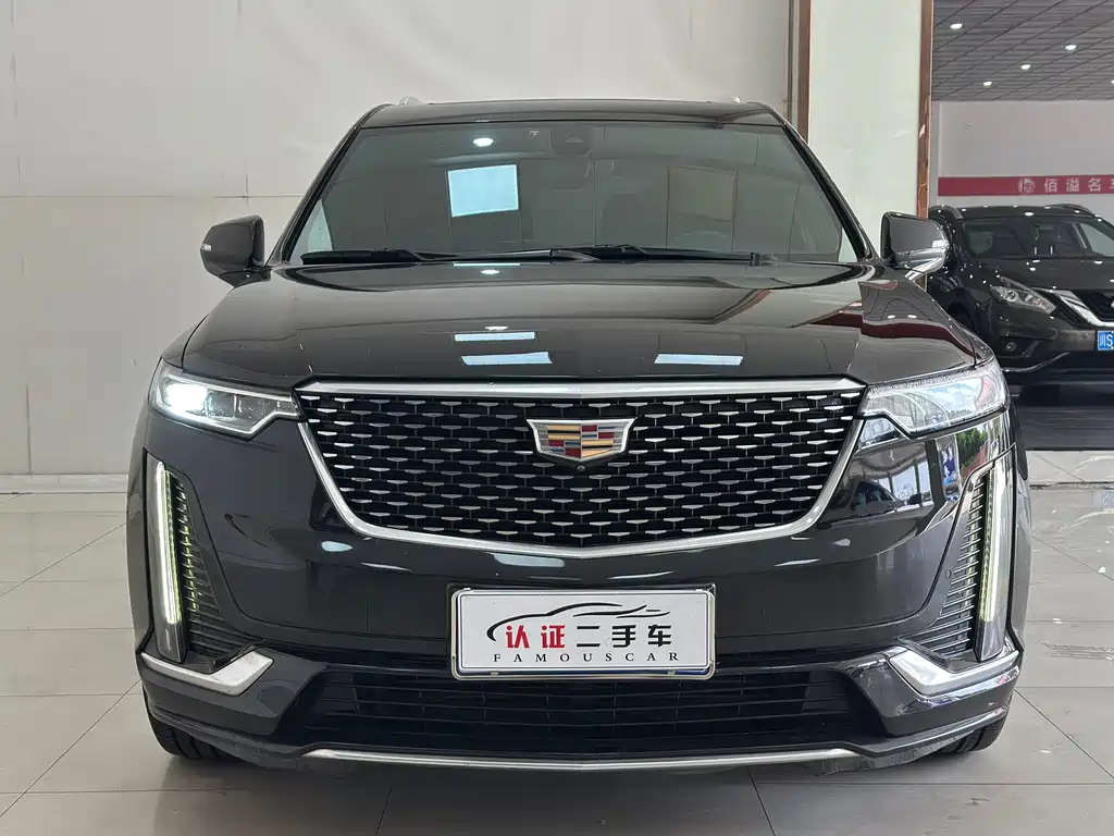 Cadillac XT6 2021 — фото 2