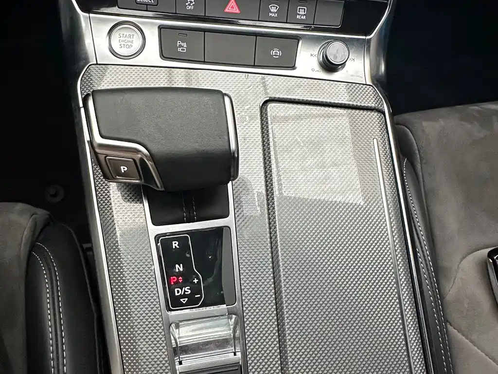 Audi A6L 2020 — фото 14