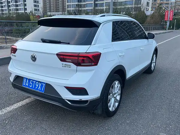 Volkswagen T-Roc 2019