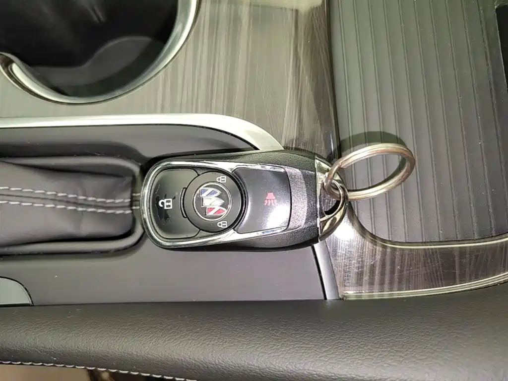 Buick Envision Plus 2020 — фото 17