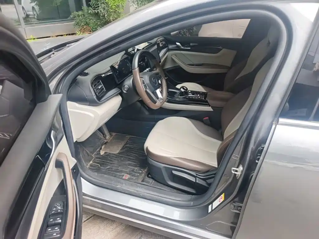 BYD Qin PLUS 2024 — фото 16