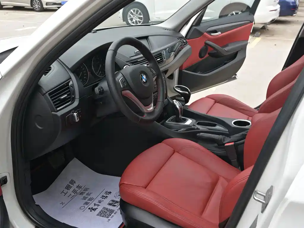 BMW X1 2013 — фото 12
