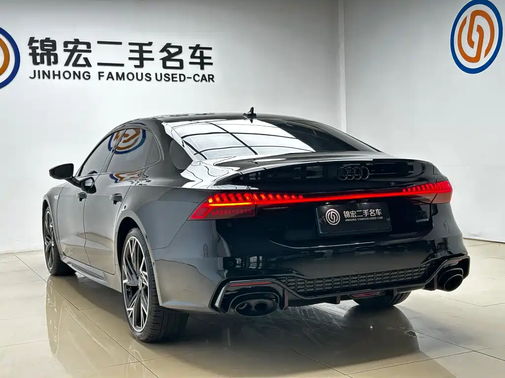 Audi A7L 2025 — фото 25