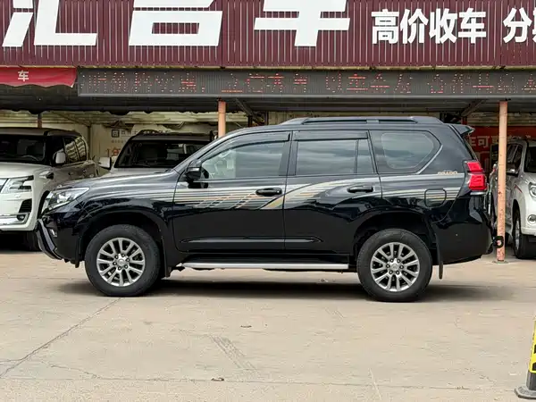 Toyota Prado 2018