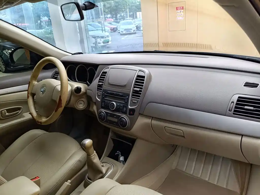 Nissan Sylphy 2015 — фото 30