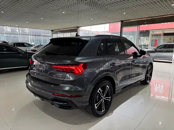 Audi Q3 2023